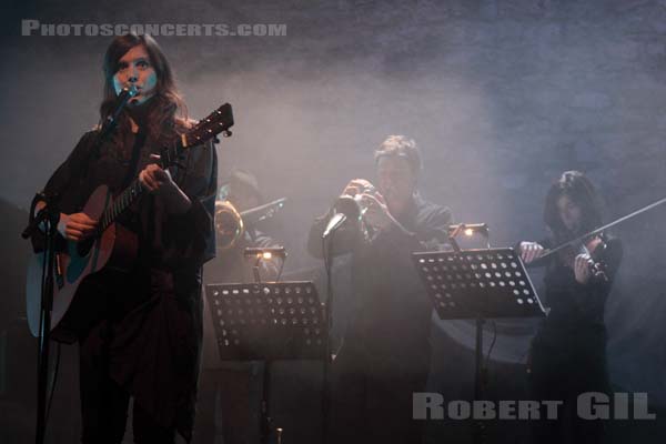 OLIVIA PEDROLI - 2010-11-17 - PARIS - Cafe de la Danse - 